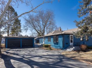 216 Madison St, Montgomery, IL 60538