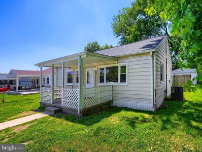 3 Honeycomb Rd, Middle River, MD, 21220