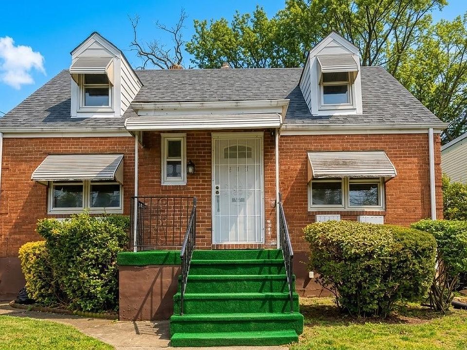 1st image of 213 Oliver Ave