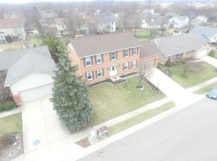 210 Jeanne Dr, Springboro, OH 45066