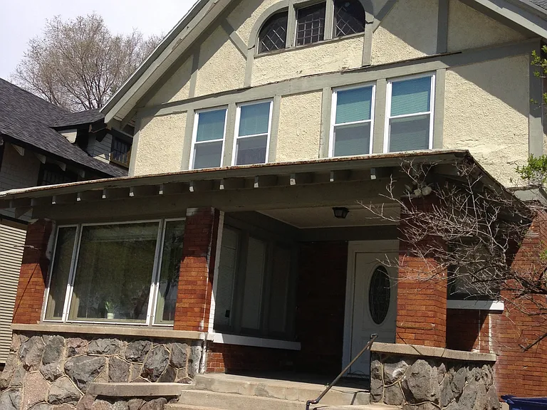 1251 Sigsbee St SE — Photo 1