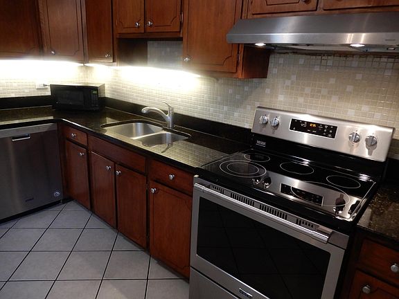 3rd image of 7315 Dixon St APT 2W