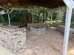 290 Birch Rill Dr, Alpharetta, GA 30022