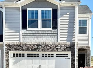 122 Outback Dr, Greer, SC 29650