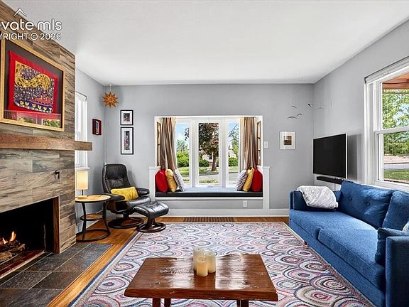 2nd image of 114 N Sheridan Ave