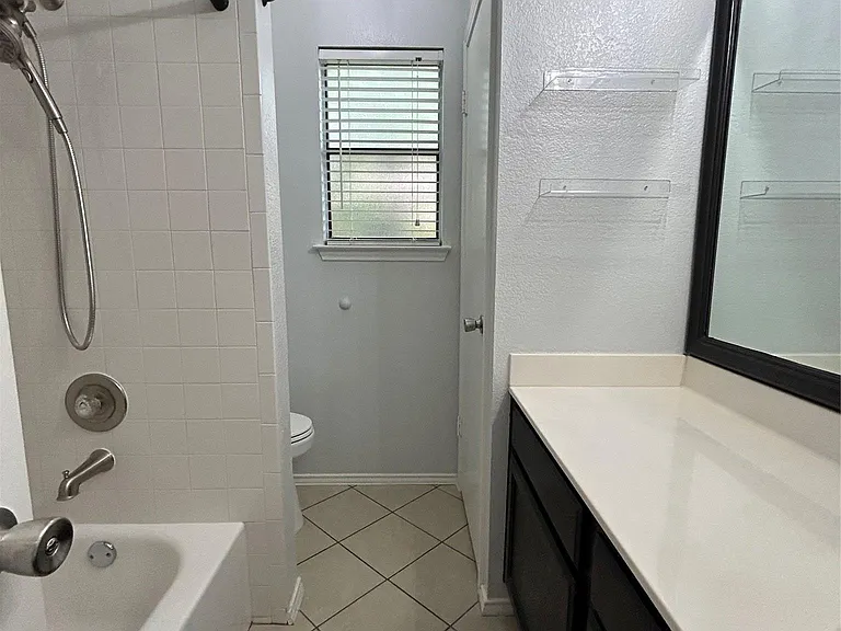 4305 Mauai Cv — Photo 16