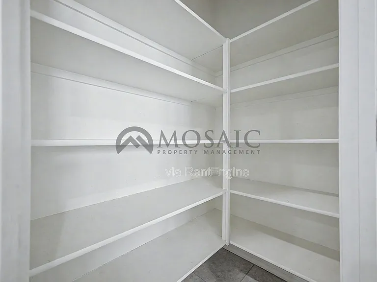 9553 W Agora Ln — Photo 11