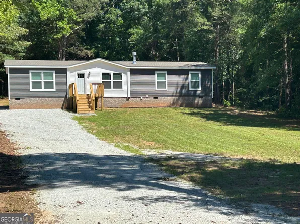 1156 Huntington Dr, Elberton, GA 30635
