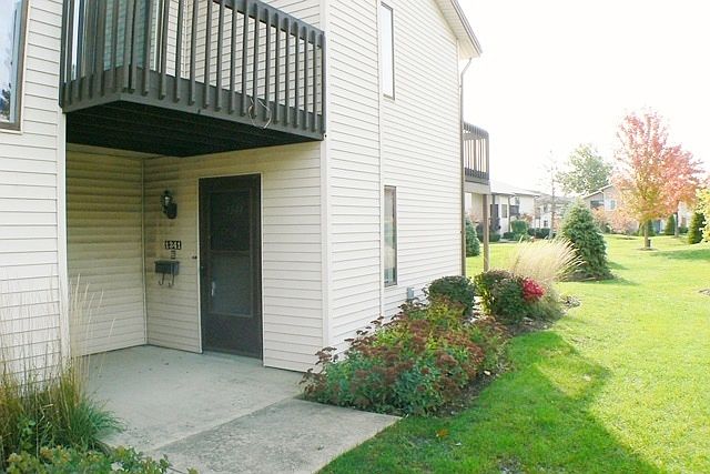 1st image of 1341 Kingsbury Dr Unit 6