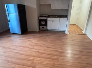 6188 Dry Harbor Rd APT 4C, Flushing, NY 11379