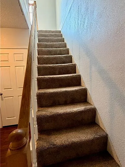 1128 Longstreet Ln — Photo 25