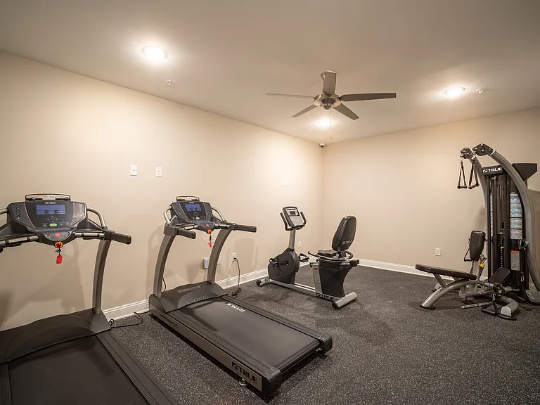 110 Fernwood Dr — Photo 38