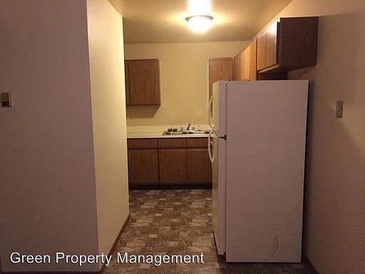 2nd image of 1018 Abbey Ct APT 9