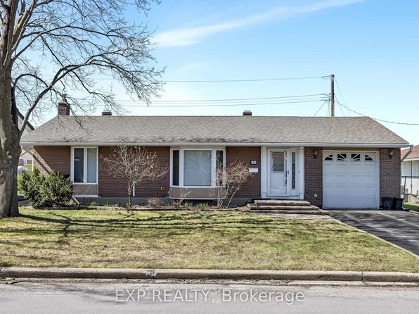 2500 Hopkins Rd, Ottawa, ON K2B 7X7