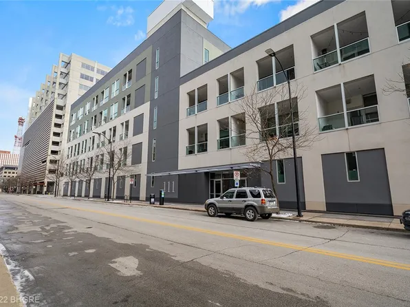 111 10th St Unit 214, Des Moines, IA 50309
