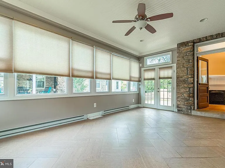 125 Grandview Rd — Photo 4
