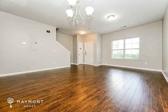 4 bed, 3.0 bath, 1608 sqft, $1,945 — Photo 4