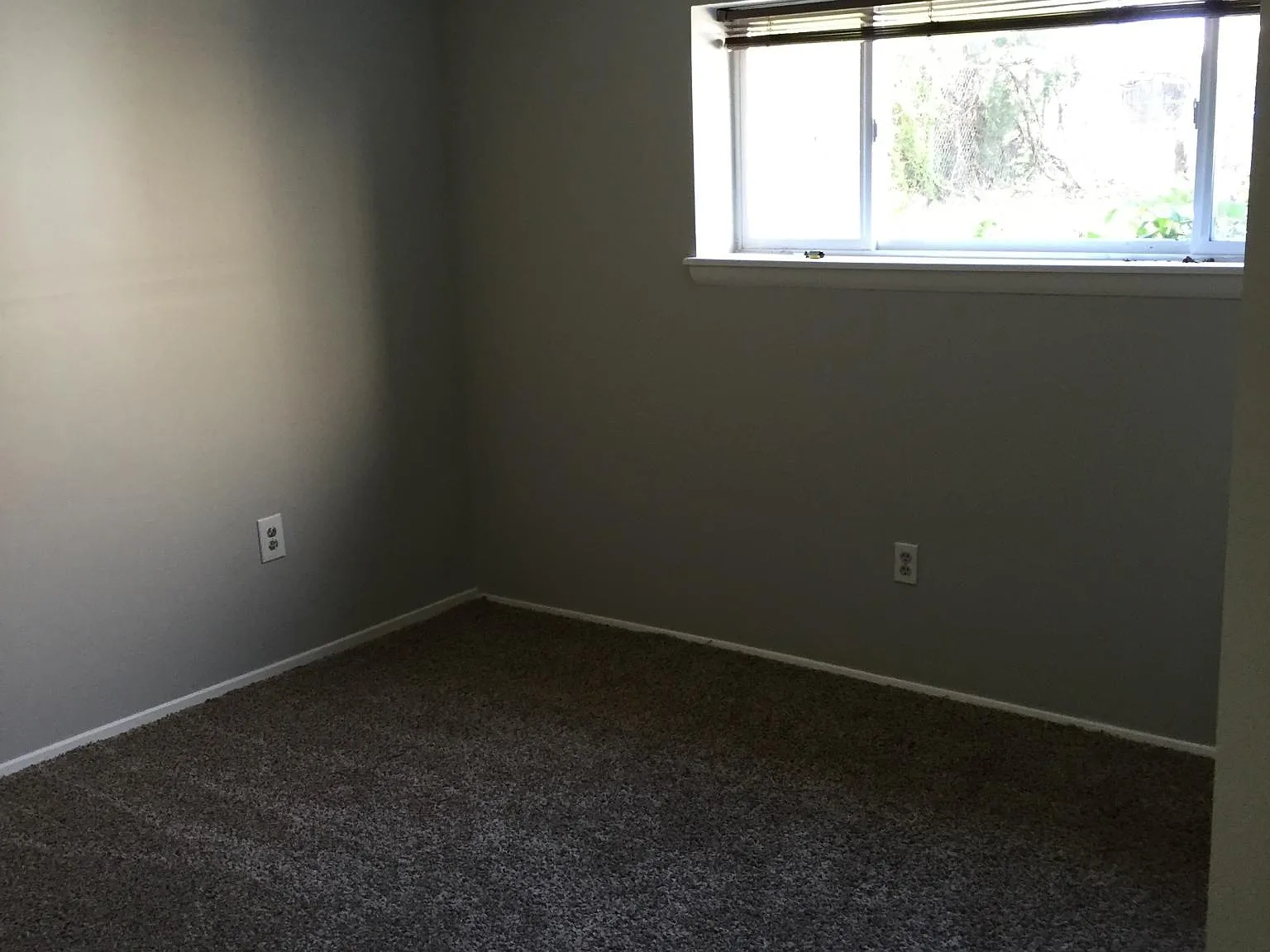 4280 S 1140 E — Photo 4