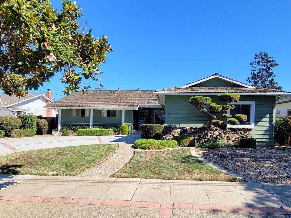 2nd image of 382 Clarence Ave