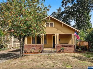 223 Coolidge St, Silverton, OR 97381