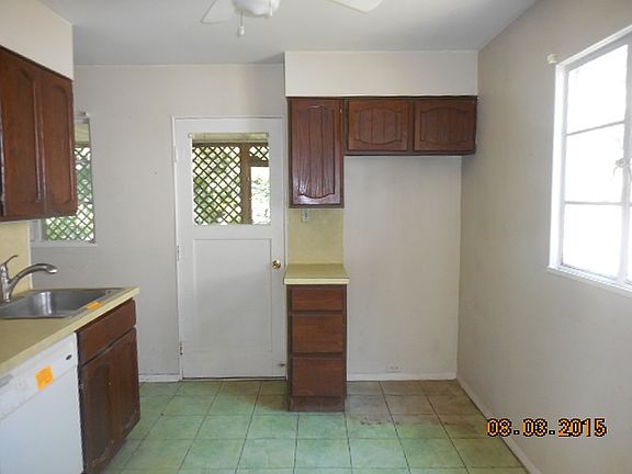 3rd image of 1517 S Norman Ave