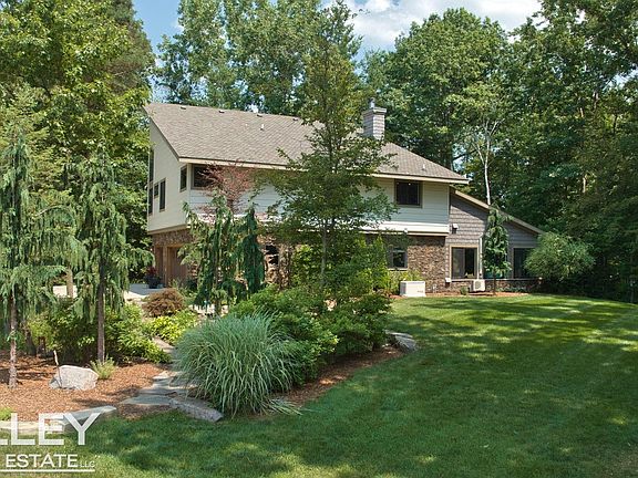 3rd image of 7474 Kochville Rd