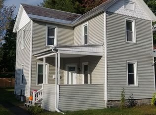 115 Pine St, Corinth, NY 12822