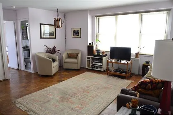 Sold by Mazzeo Real Estate | media 13