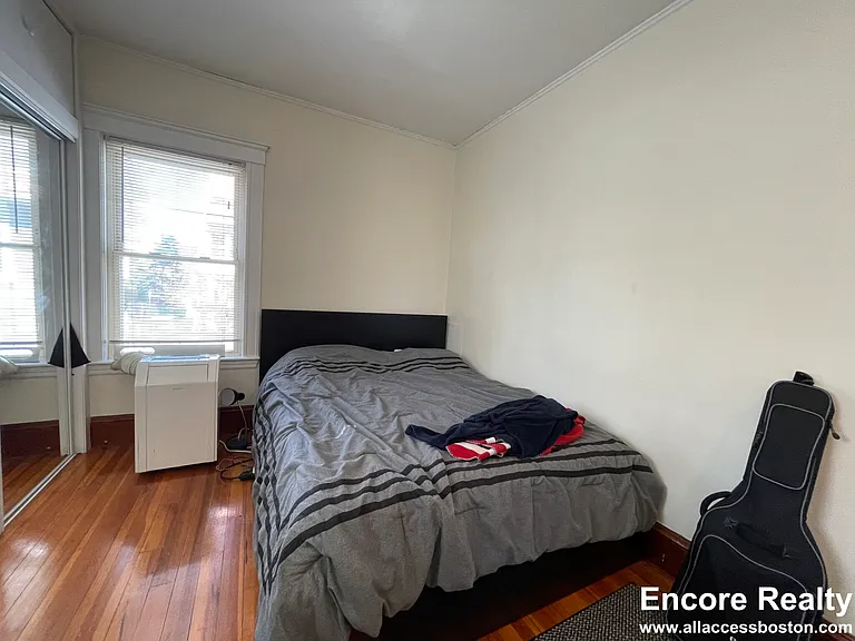 56 Hobson St #2 — Photo 28