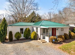 73 Snow Hill Church Rd, Candler, NC 28715