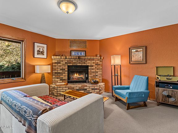 3rd image of 2831 N Walnut Hills Dr Unit 14