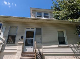 1612 7th St, Rock Island, IL 61201