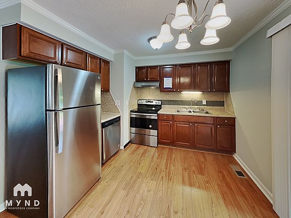 3rd image of 300 Anne Ave