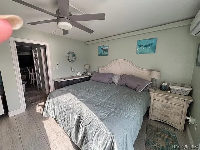 41 Beach Ln — Photo 11