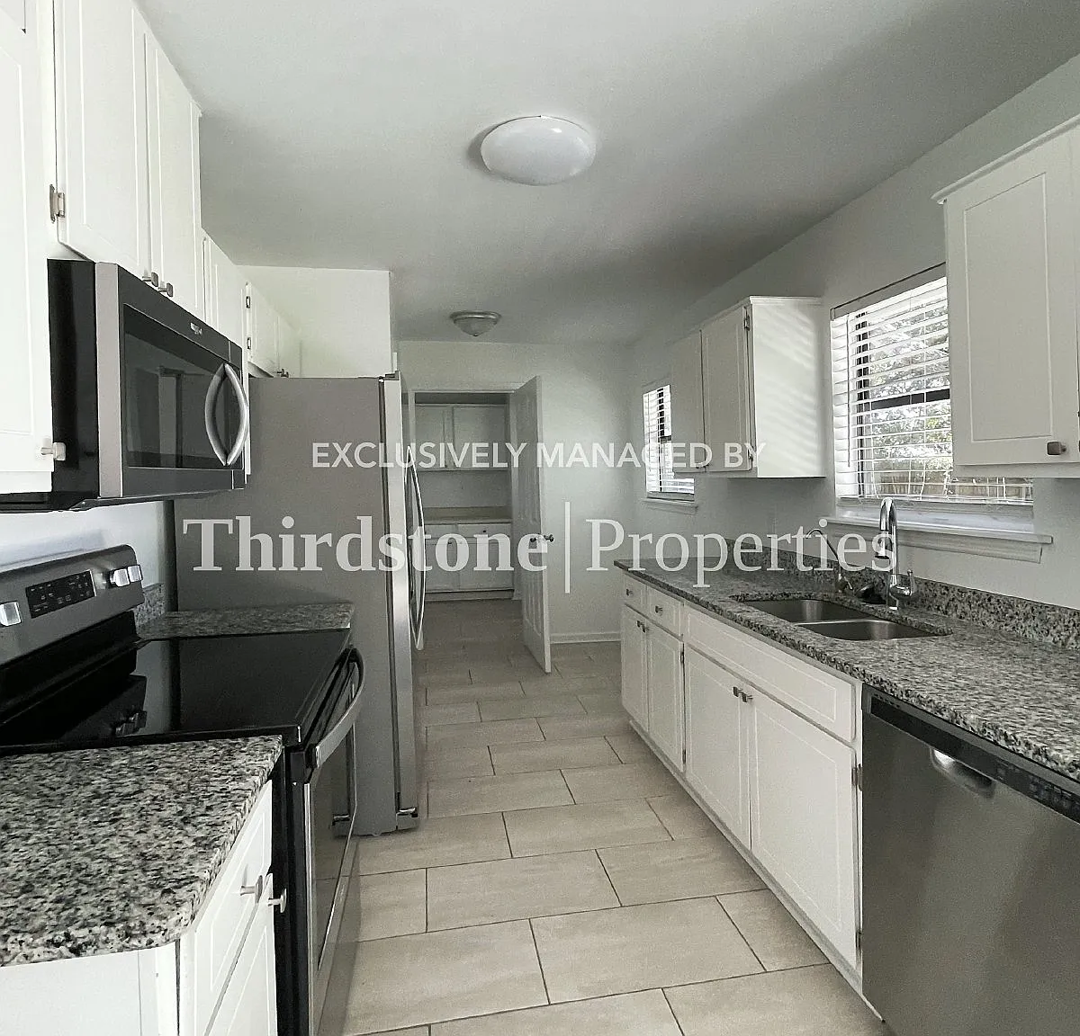 139 Cherry Point Dr, Saint Marys, GA 31558 — Photo 4