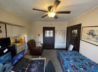 1020 E Pleasant St #208, Milwaukee, WI 53202