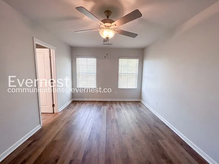3574 Saratoga Cir — Photo 14