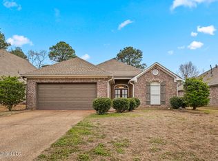 213 Rampart St, Ridgeland, MS 39157