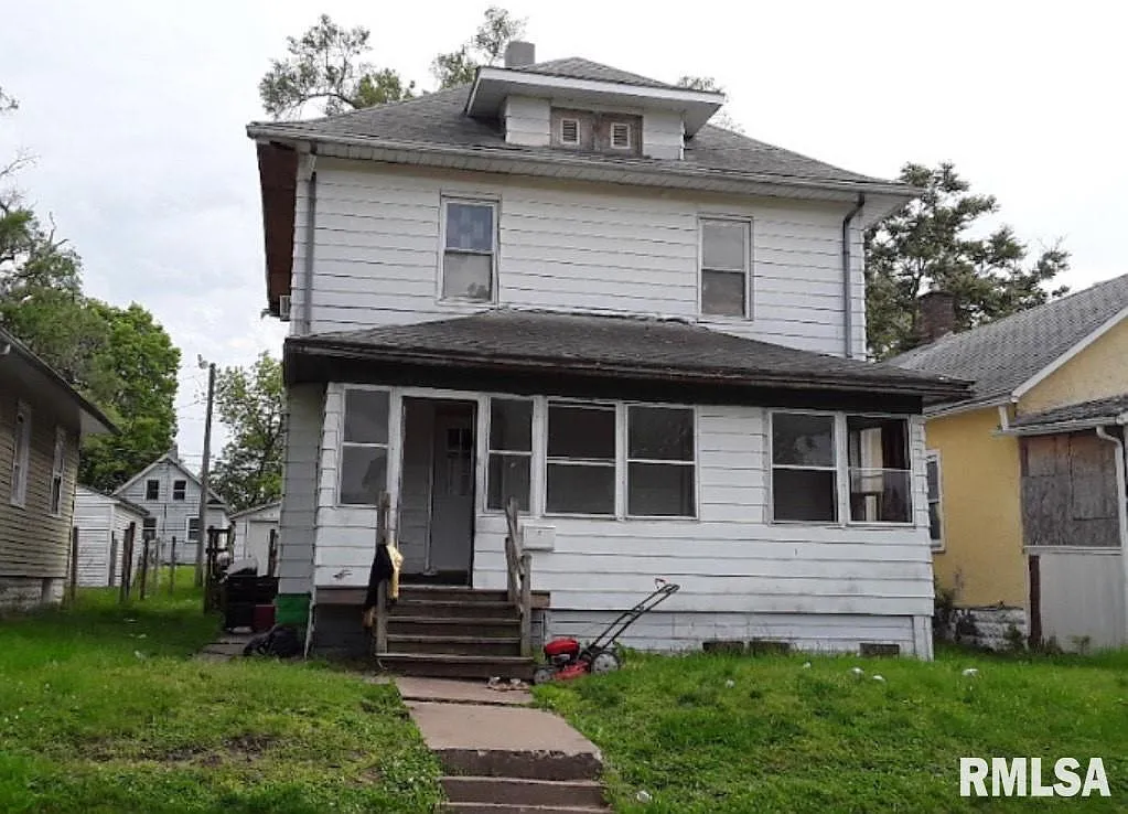 916 14th Ave photo 1