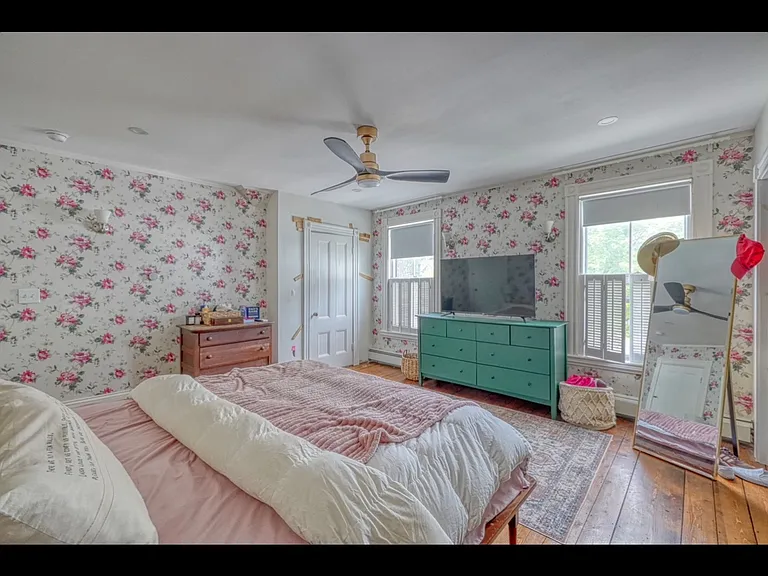 17 Winter St — Photo 16