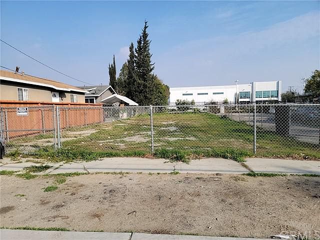 1st image of 517 S Campus Ave