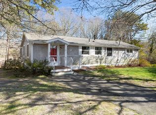 6 Stanley Pl, Barnstable, MA 02630
