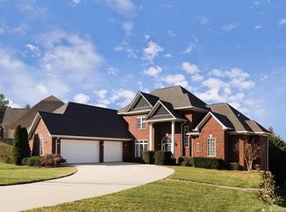 1755 Oakmont Dr, Denver, NC 28037