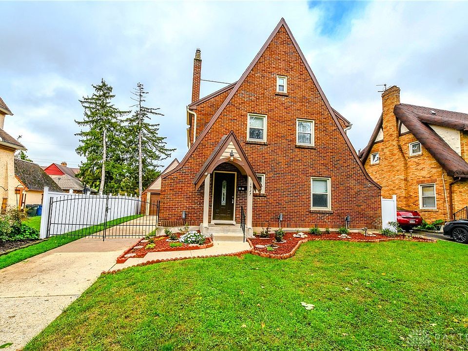 1st image of 1927 Benson Dr