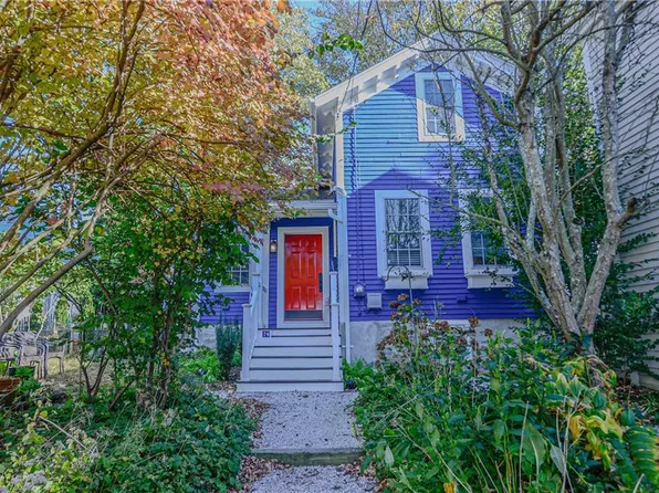 24 Anthony St, Newport, RI 02840