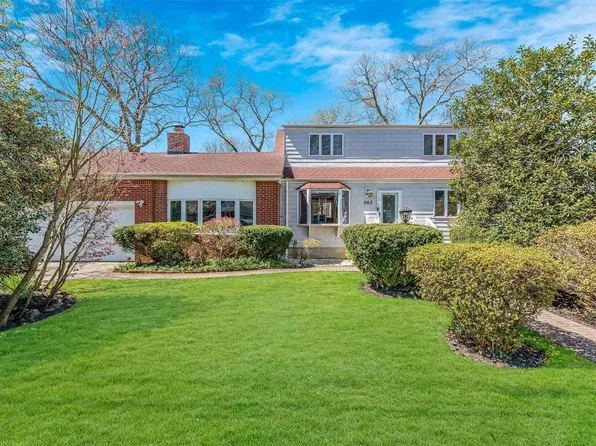 263 S 16th Street, Lindenhurst, NY 11757