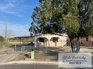 1st image of 165 Casa Blanca Dr