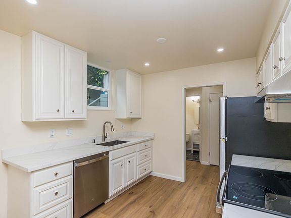 4th image of 339 Olema Rd #329