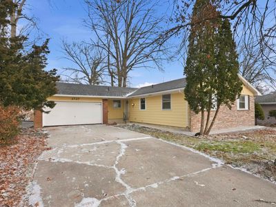 2727 E Maple Grove Ave, Fort Wayne, IN, 46806