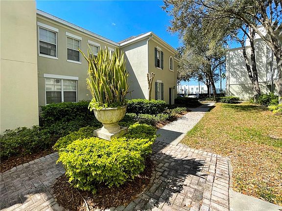 2nd image of 754 Siena Palm Dr APT 105